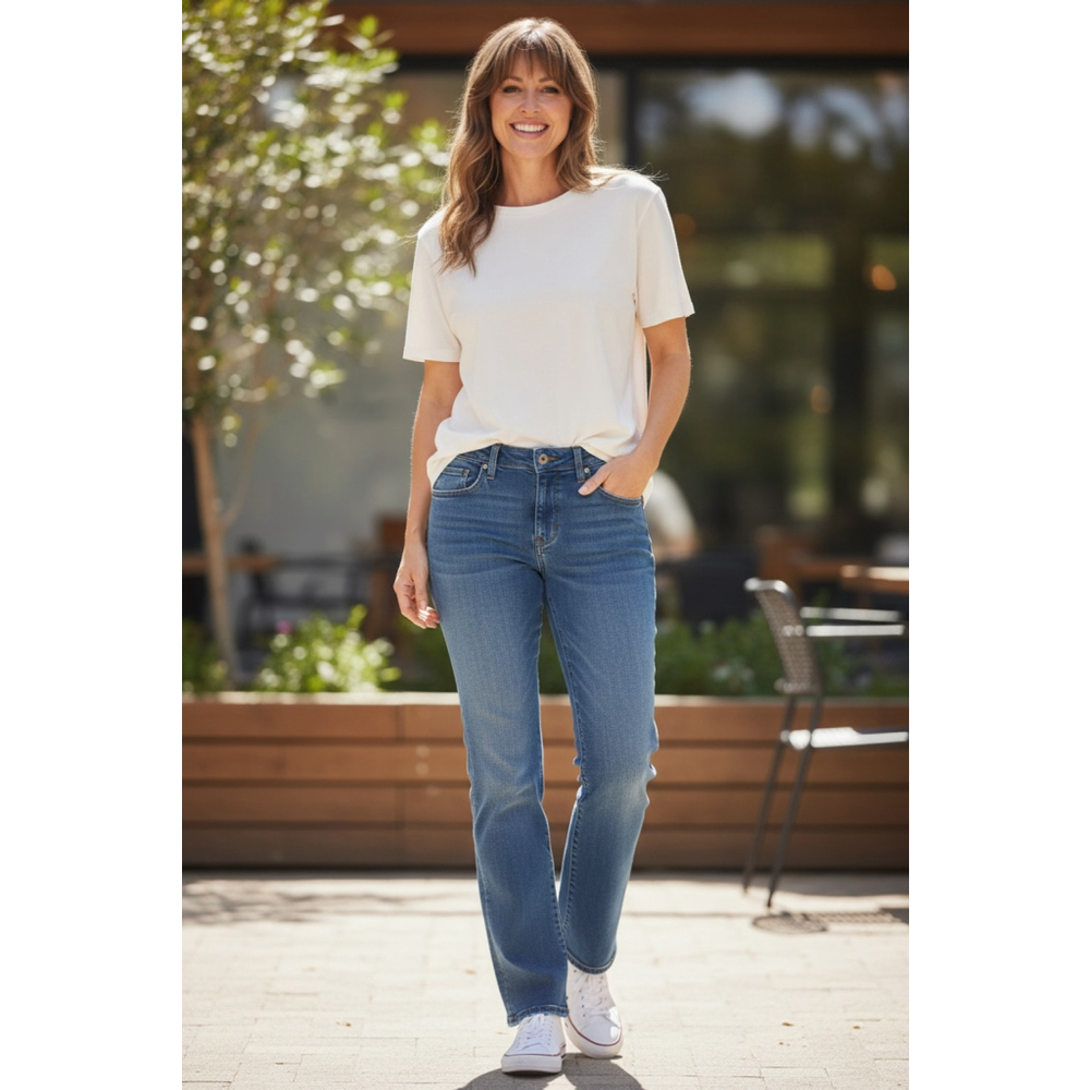 Women's Levi's Blue Low Boot Cut 545 Jeans Size 6